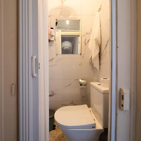 Lägenhet Scenic 4br With River Views Alfama Location Lisboa